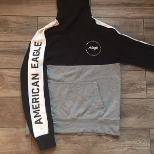 American Eagle graphic pullover hoodie